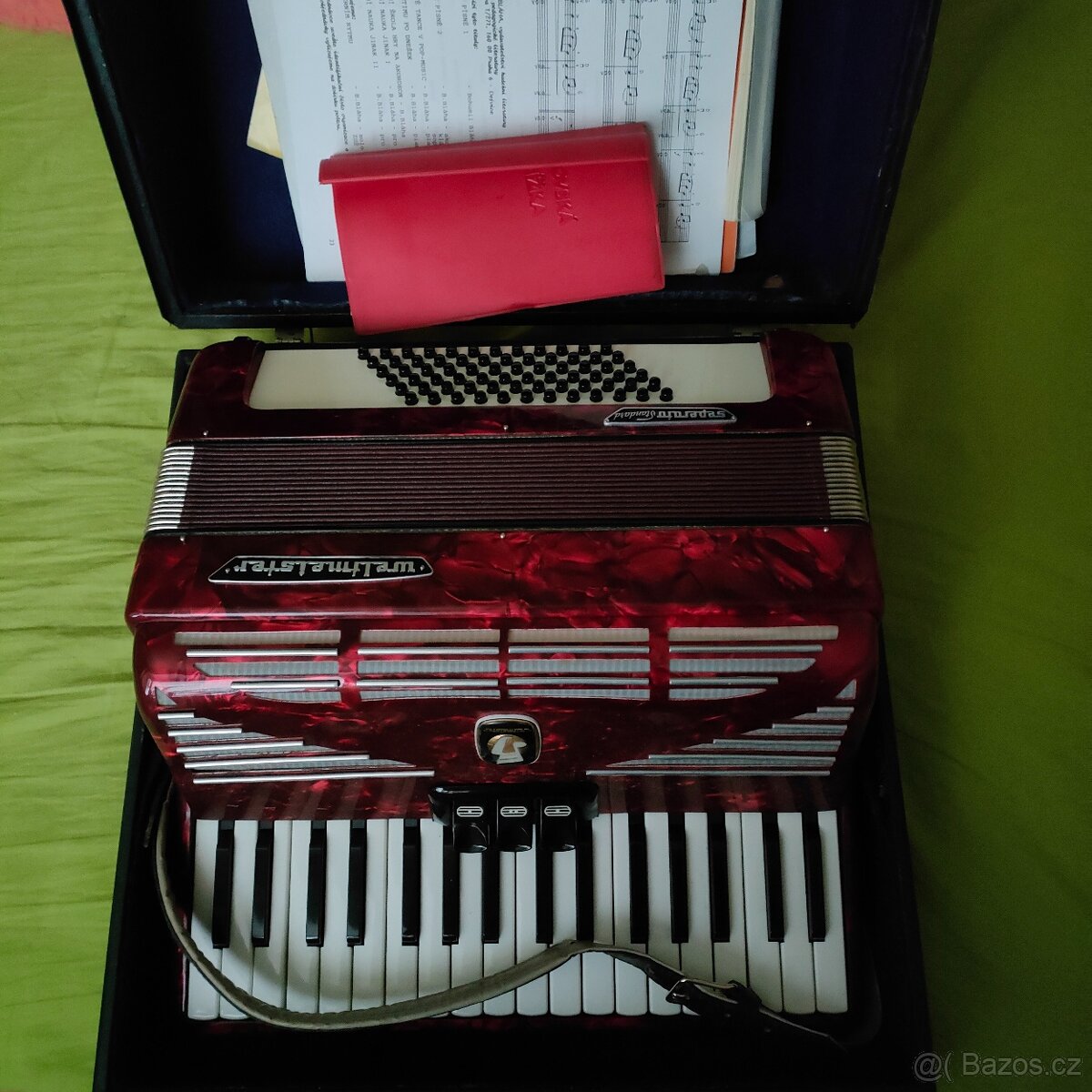 Harmonika , akordeon 72 basů Weltmeister
