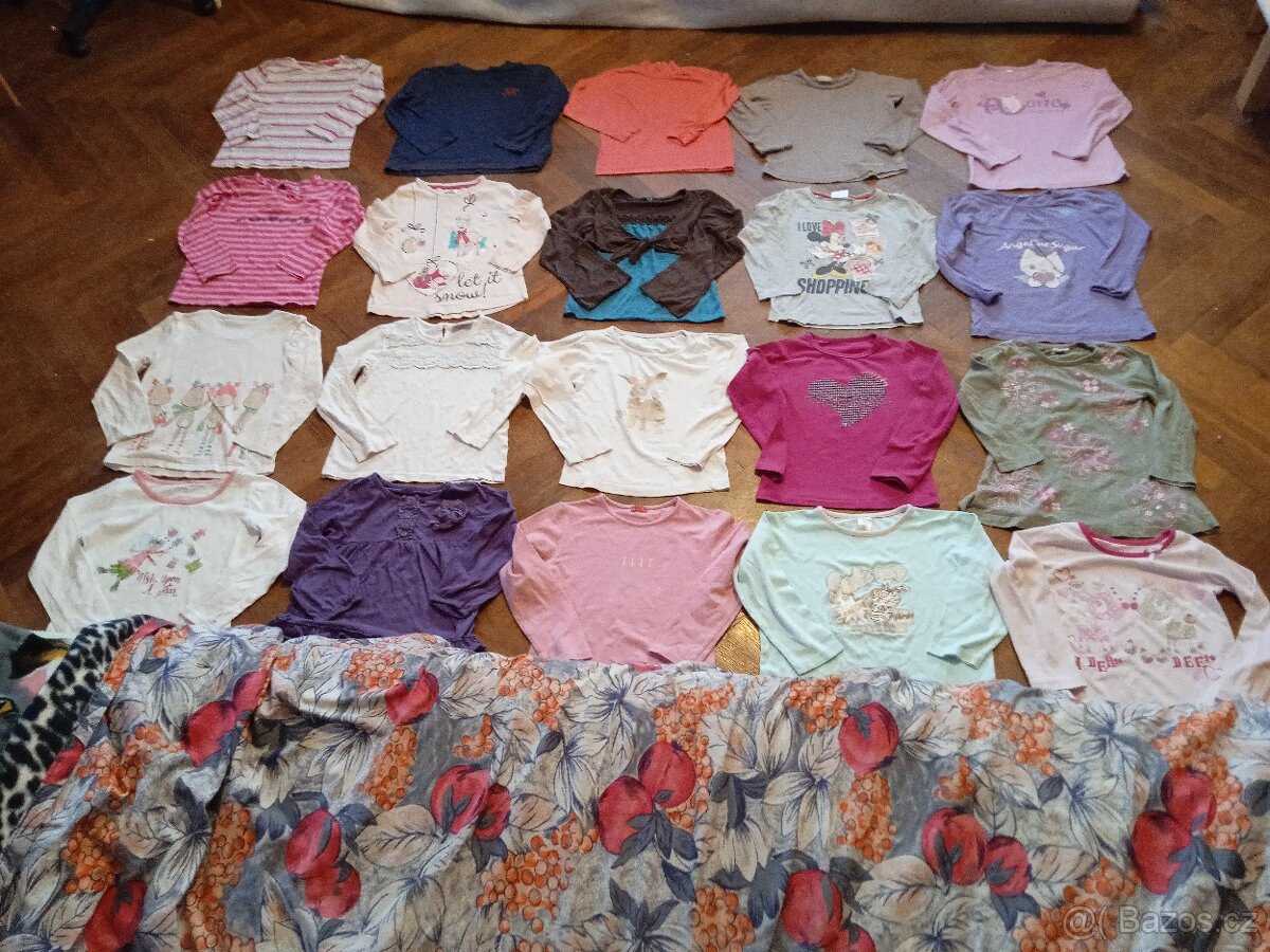 dětská trička s dlouhým rukávem - velikost 104