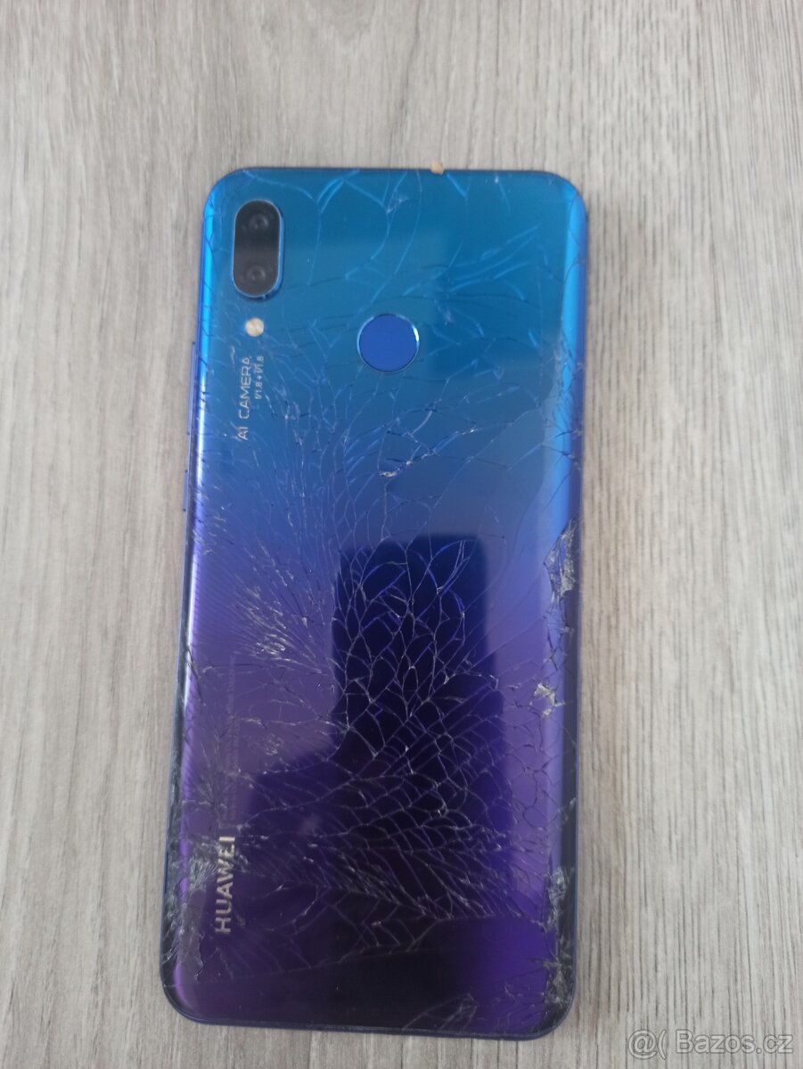 HUAWEI NOVA 3