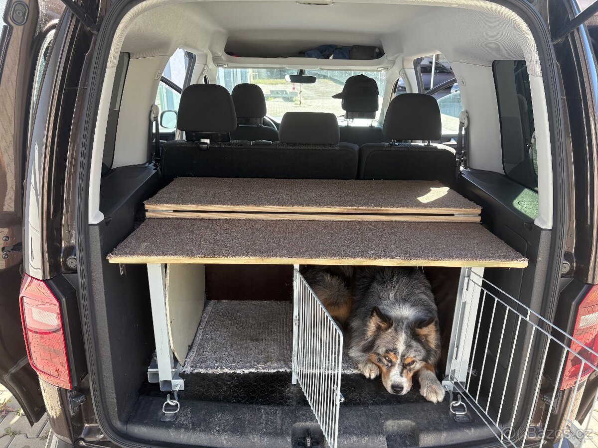 Spací vestavba vw caddy