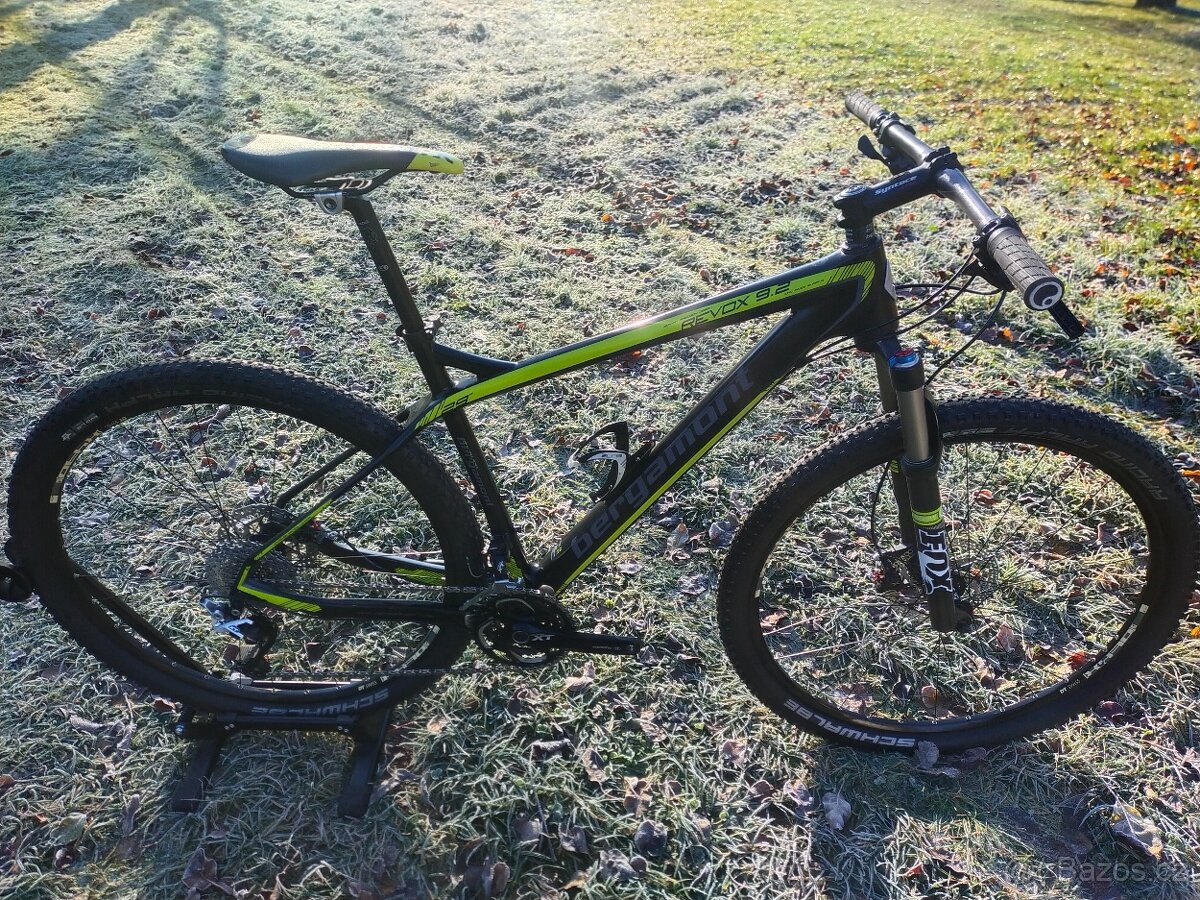 KARBONOVÉ HORSKÉ KOLO , FOX, SHIMANO XT