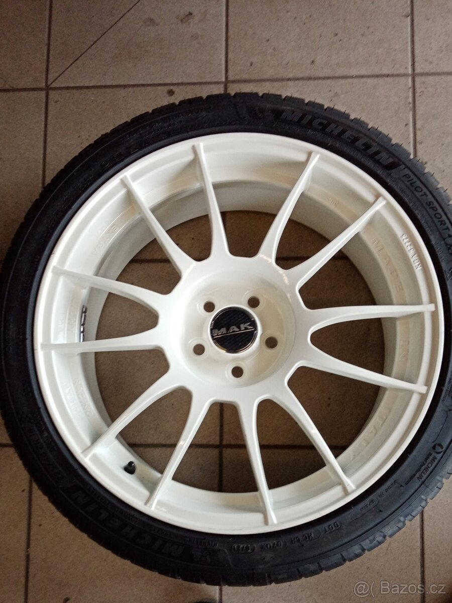 Litá kola na subaru