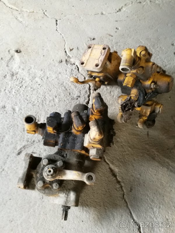 Kirovec - rozvaděče, pístnice