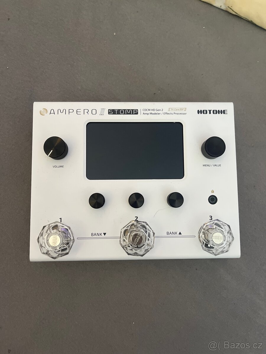 Kytarový multiefekt