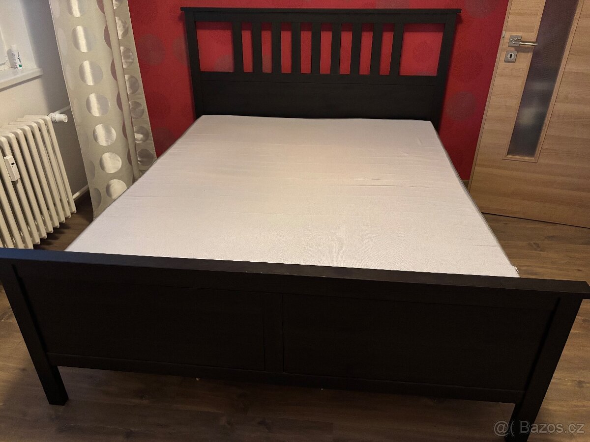 Postel Hemnes Ikea