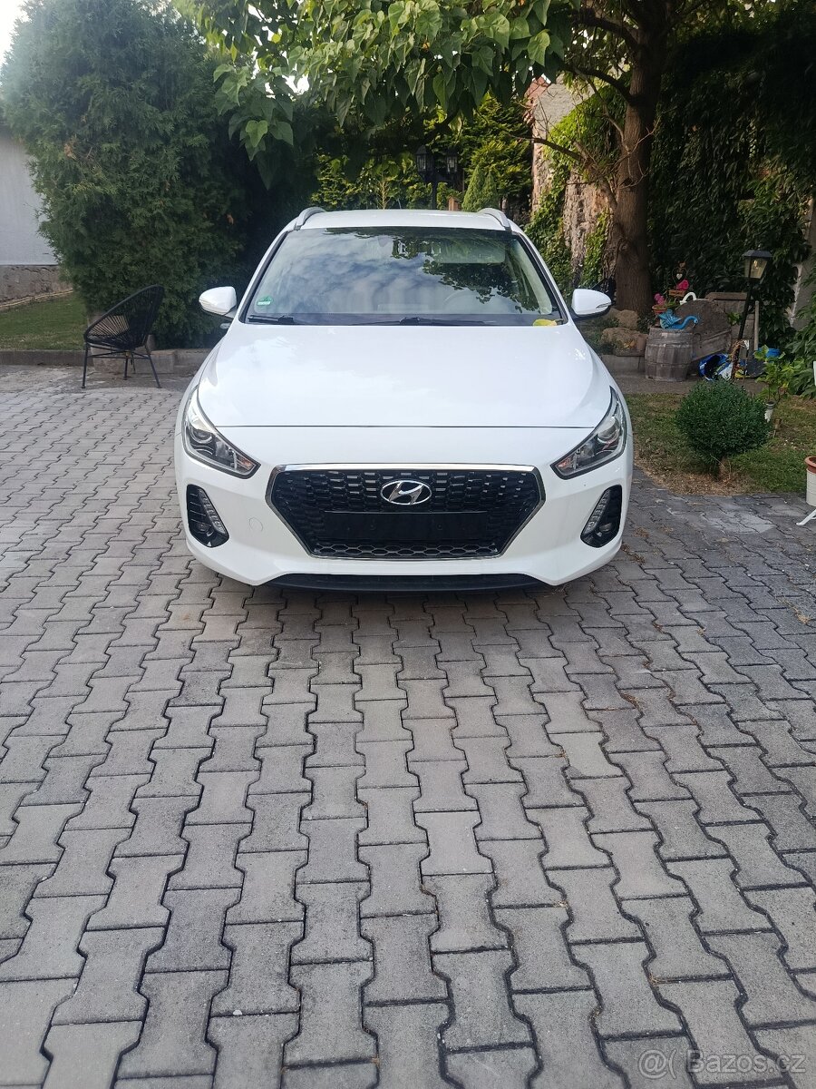 Hyundai i30 combi 1.0,88 kw r.v. 2017/11