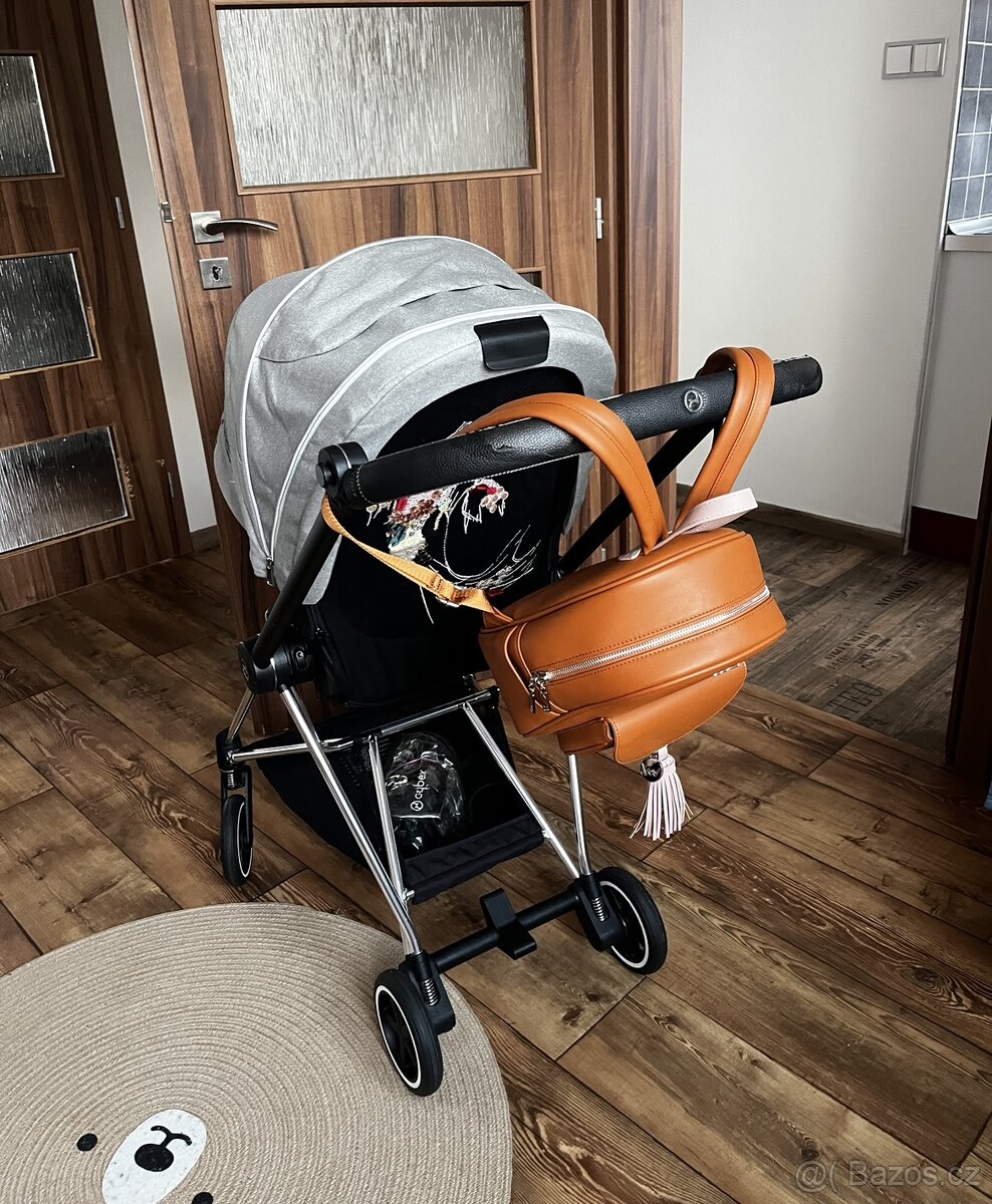 Cybex Mios