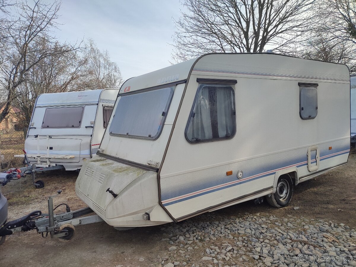 Adria, 100km/h, MOVER, předstan, 4 osoby, nová STK