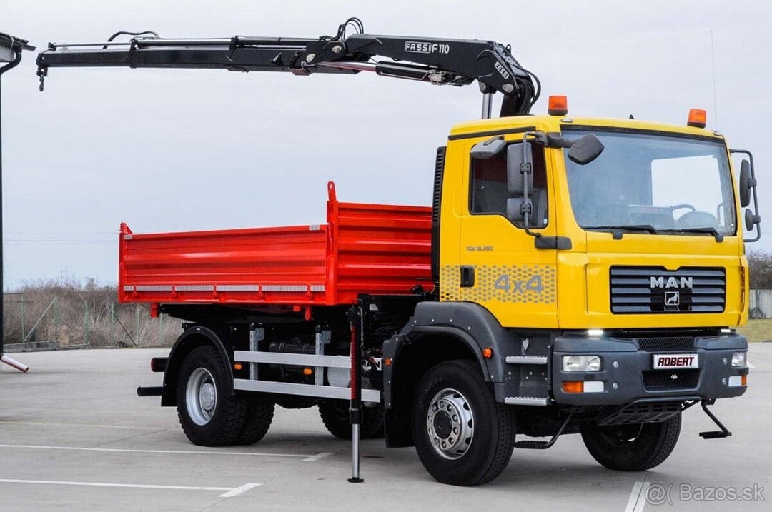 4X4 TŘÍSTRANNÝ SKLÁPĚČ + HYDRAULICKÁ RUKA - MAN TGA 18.280