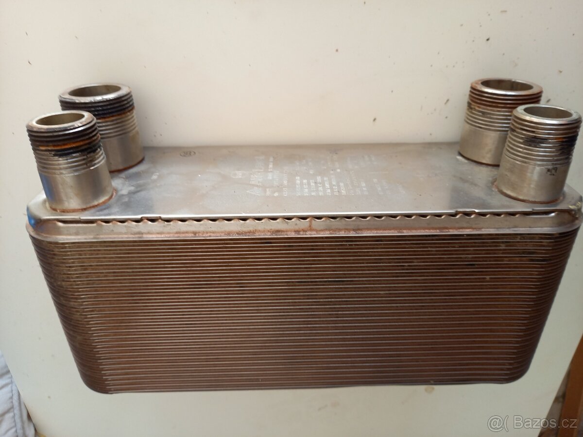 Deskový výměník Alfa Laval CB27-50H