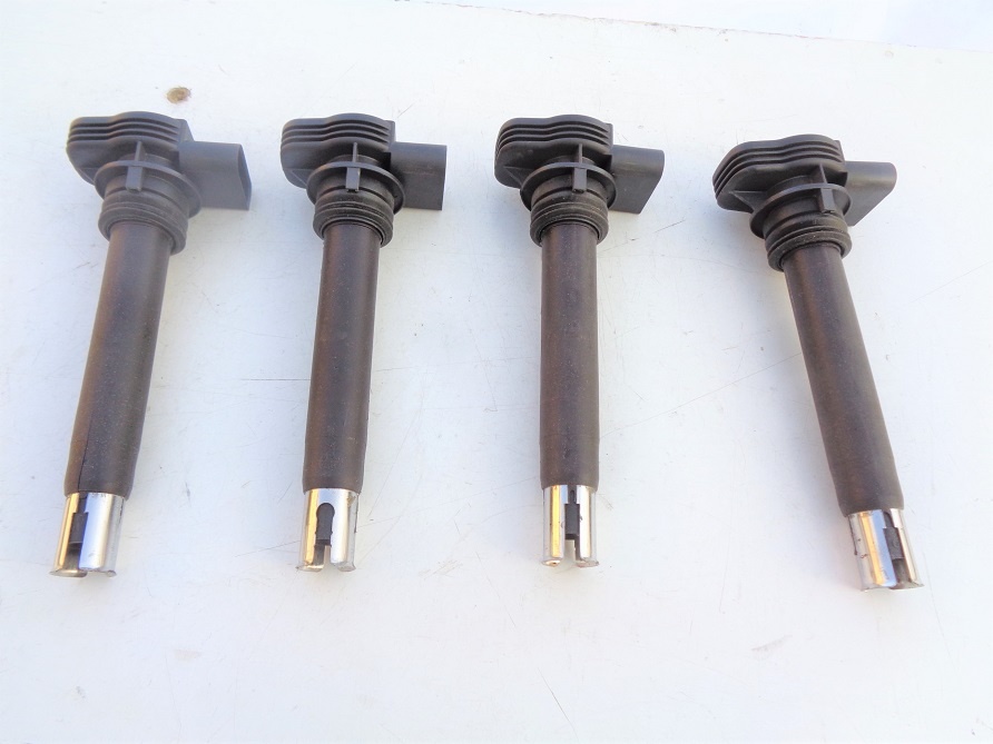 Škoda VW Audi Seat 1.8TSI 2.0TSI zapalovací cívka 06H905115A