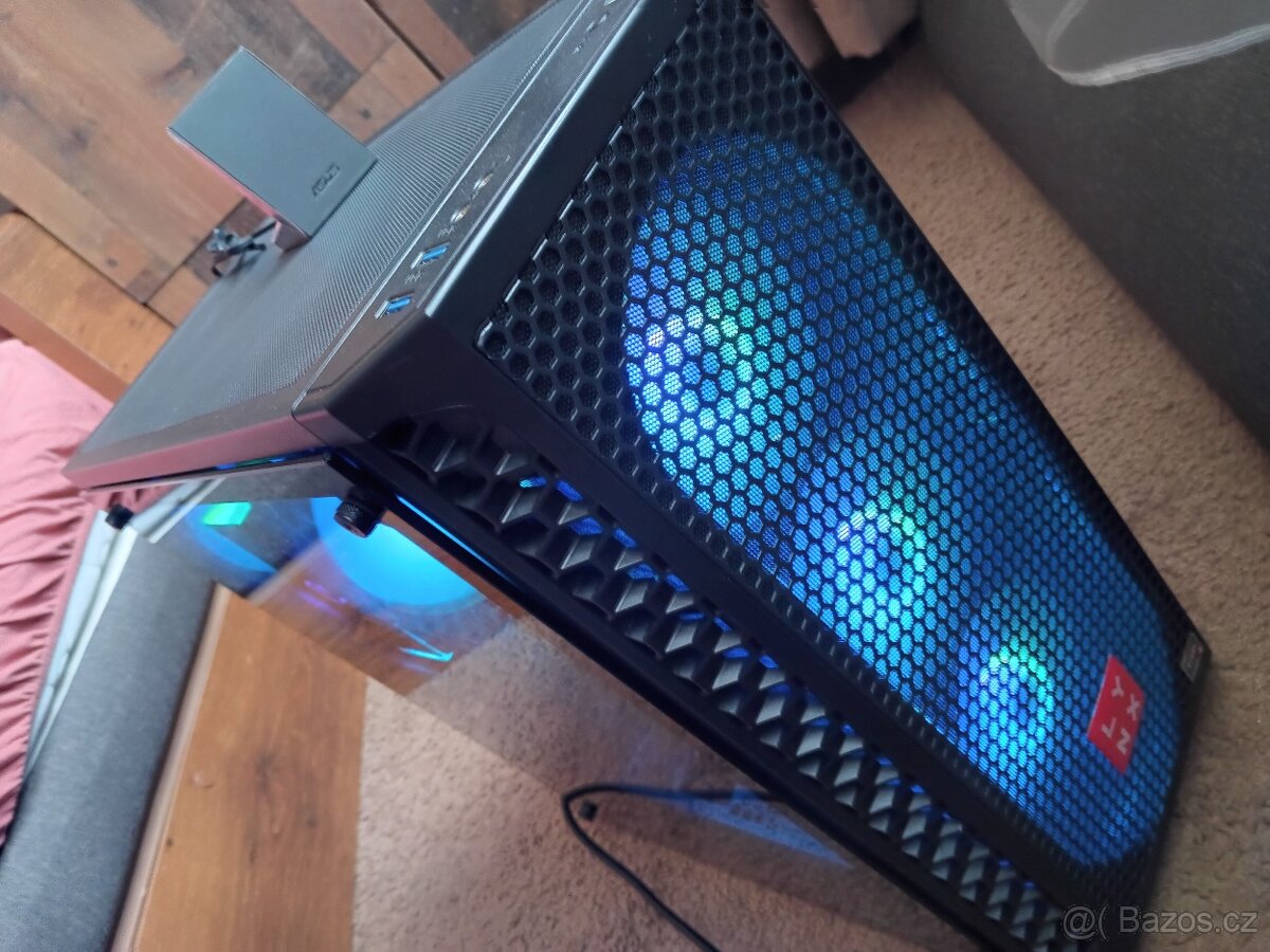 PC s rtx 4060 8 GB 32 GB ram