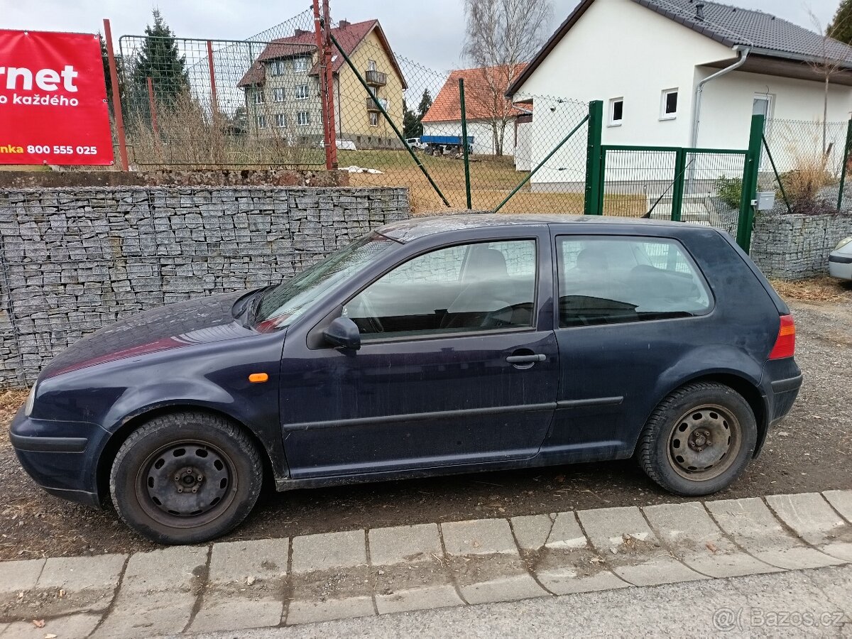 Golf IV