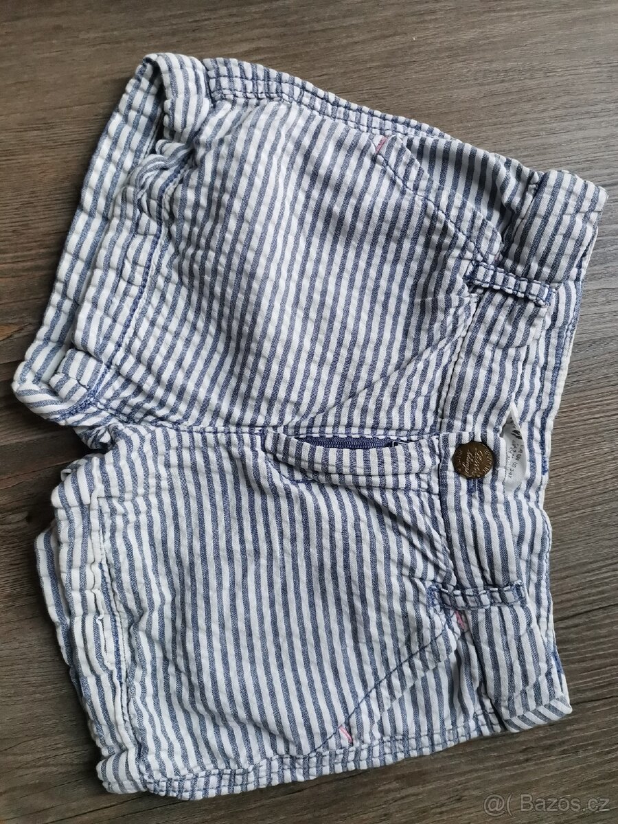 Kraťasy s kapsami vel. 104 zn. H@M