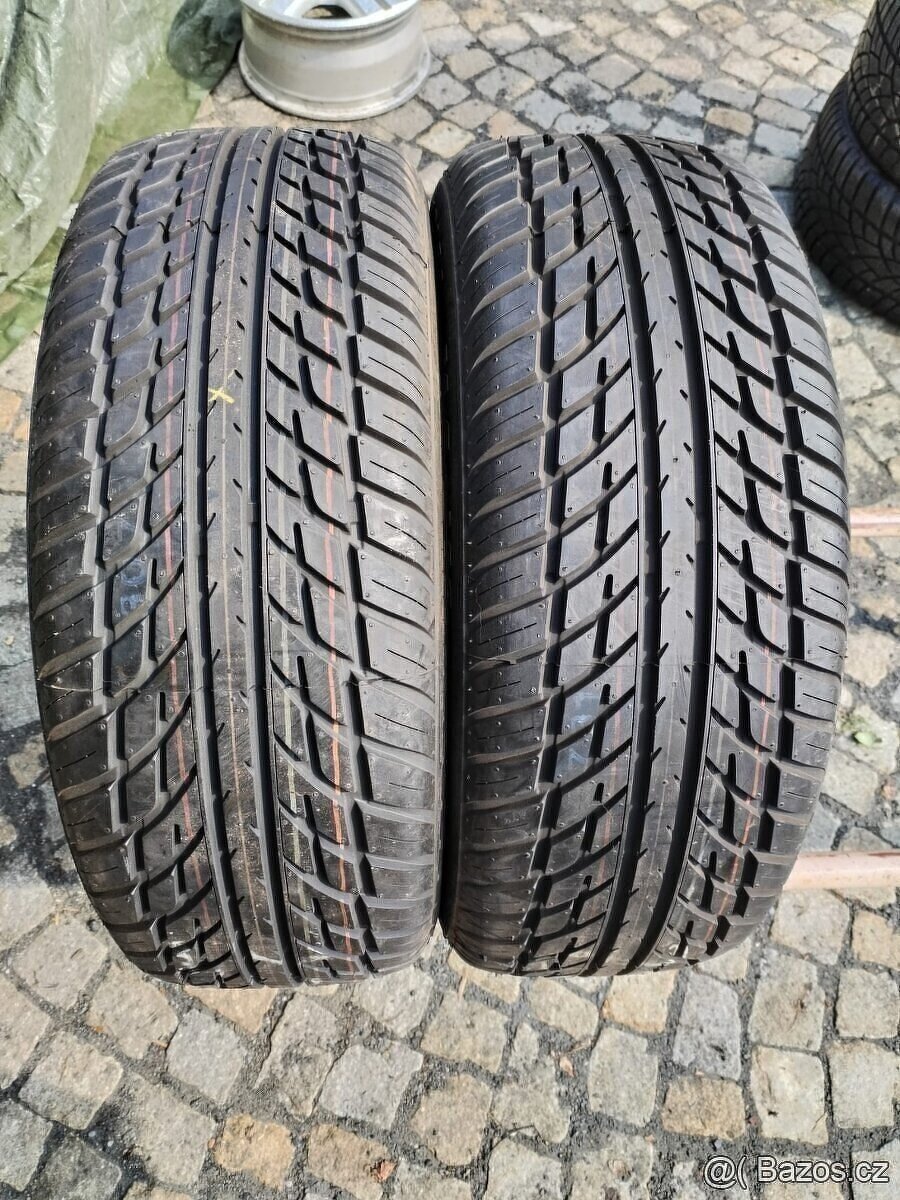 225/55/17 letní pneu GOODYEAR a MAXXIS 225/55 R17