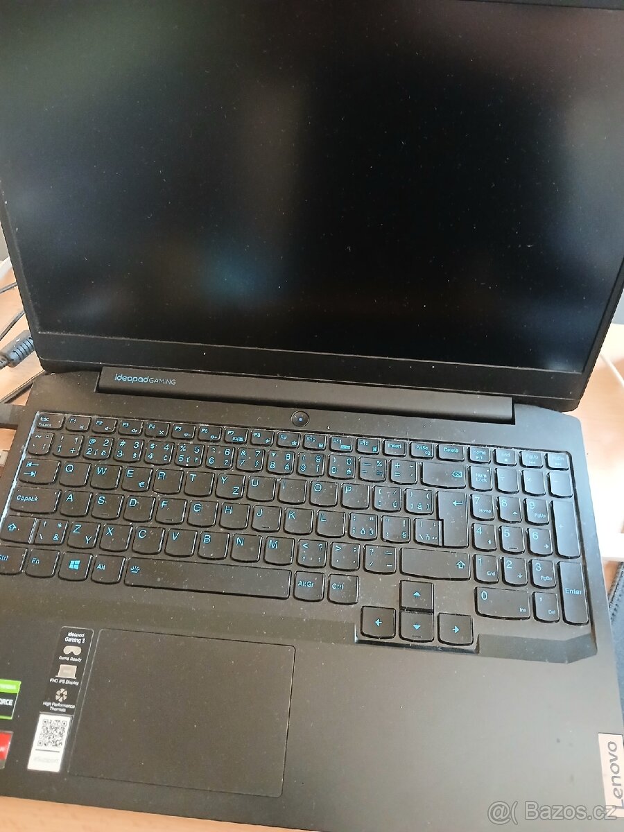 Herní Notebook Lenovo + Herní Myš