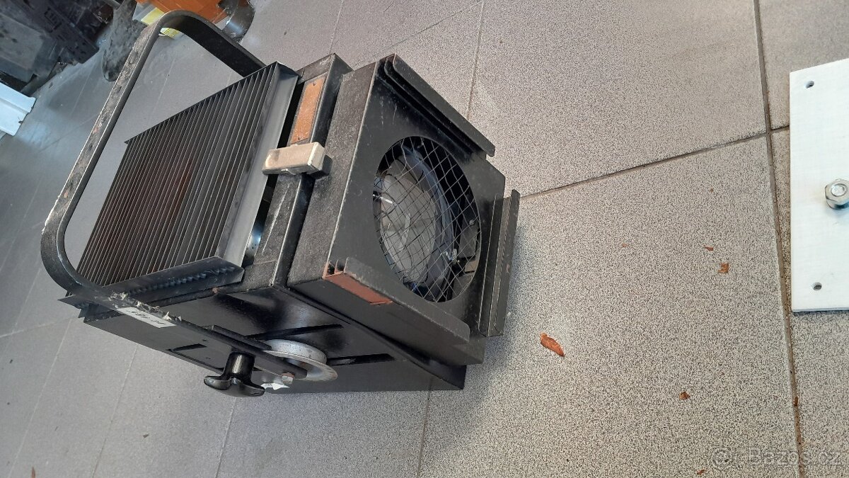 Svítidlo divadelní retro designové