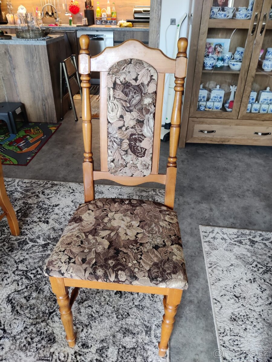 Židle rustikální