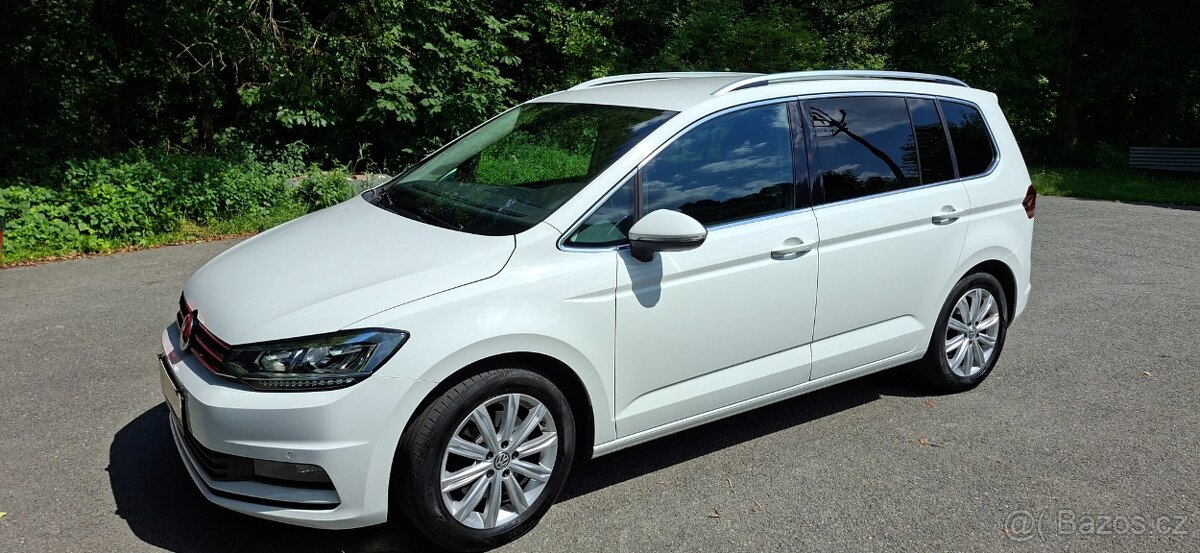 Prodám VW TOURAN 1,5 TSI, DSG, ČR,1.majitel