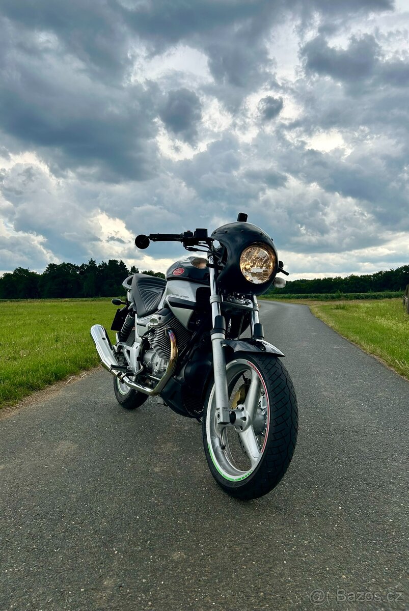 Moto Guzzi Breva 750
