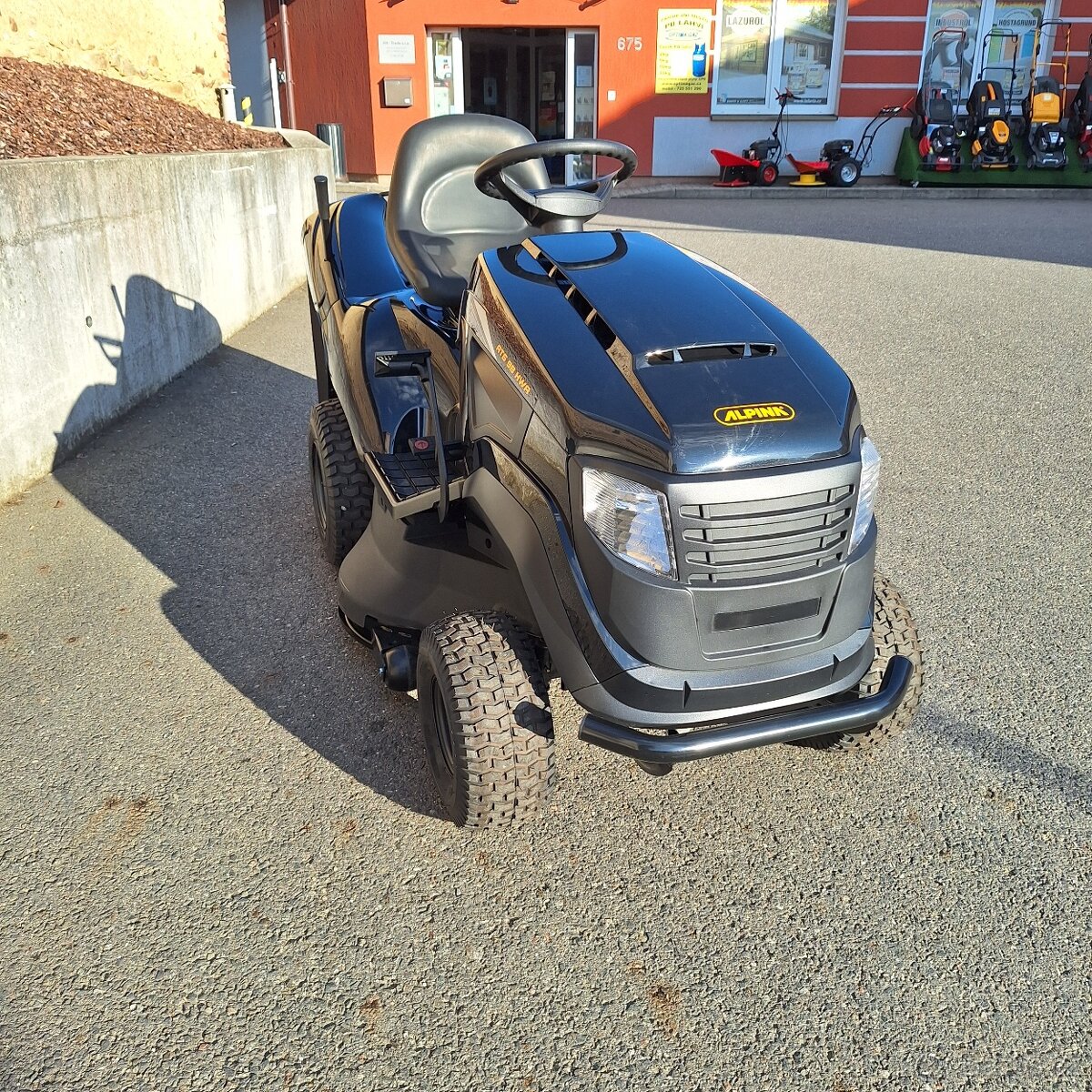 Traktor ALPINA AT6 98 HWA