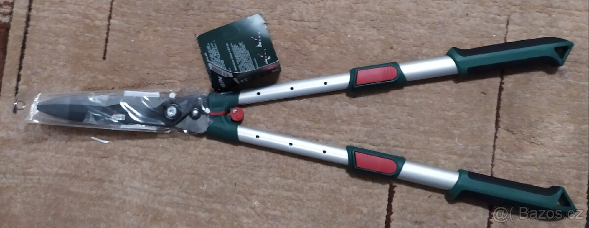 Teleskopické nůžky nové