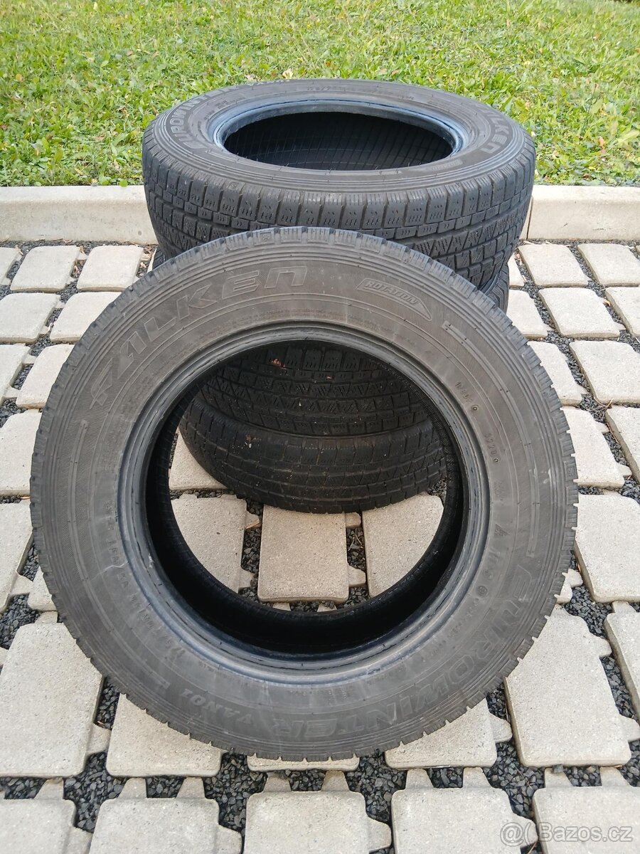 Zimní pneu Falken 175/70 R14C