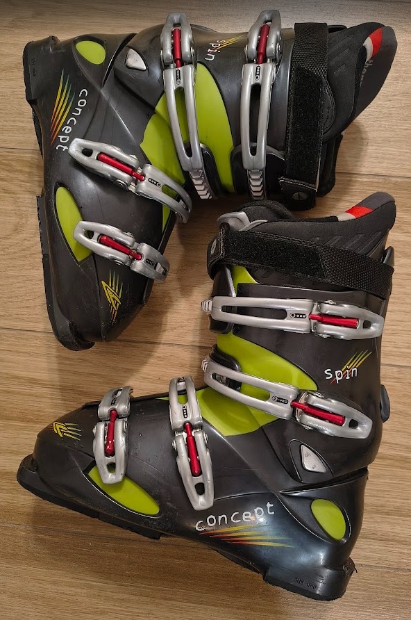 lyžáky Lange vel. EU 41 (26,5 cm)