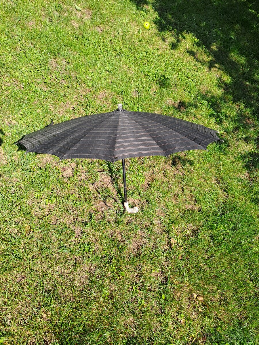 Deštník dámský starožitný