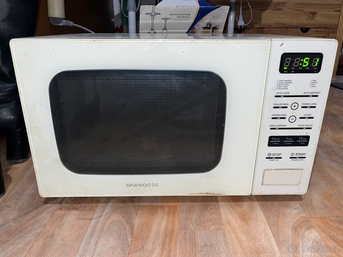Mikrovlnka Daewoo