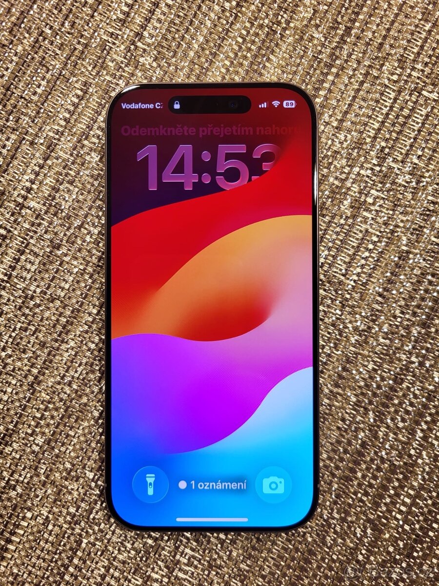 Apple iPhone 16 Pro 512 GB přírodní titam