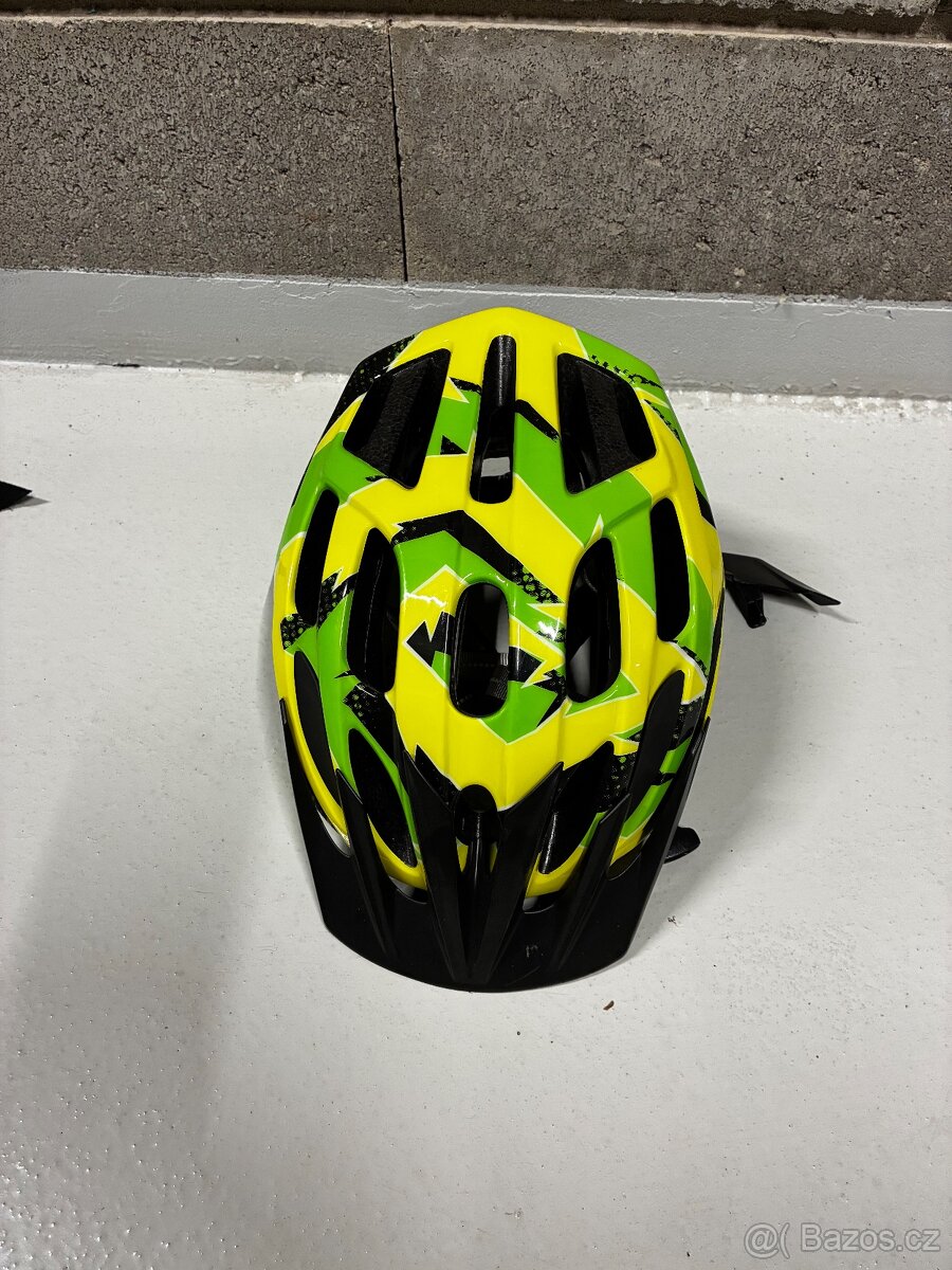 Cyklistická přilba Specialized