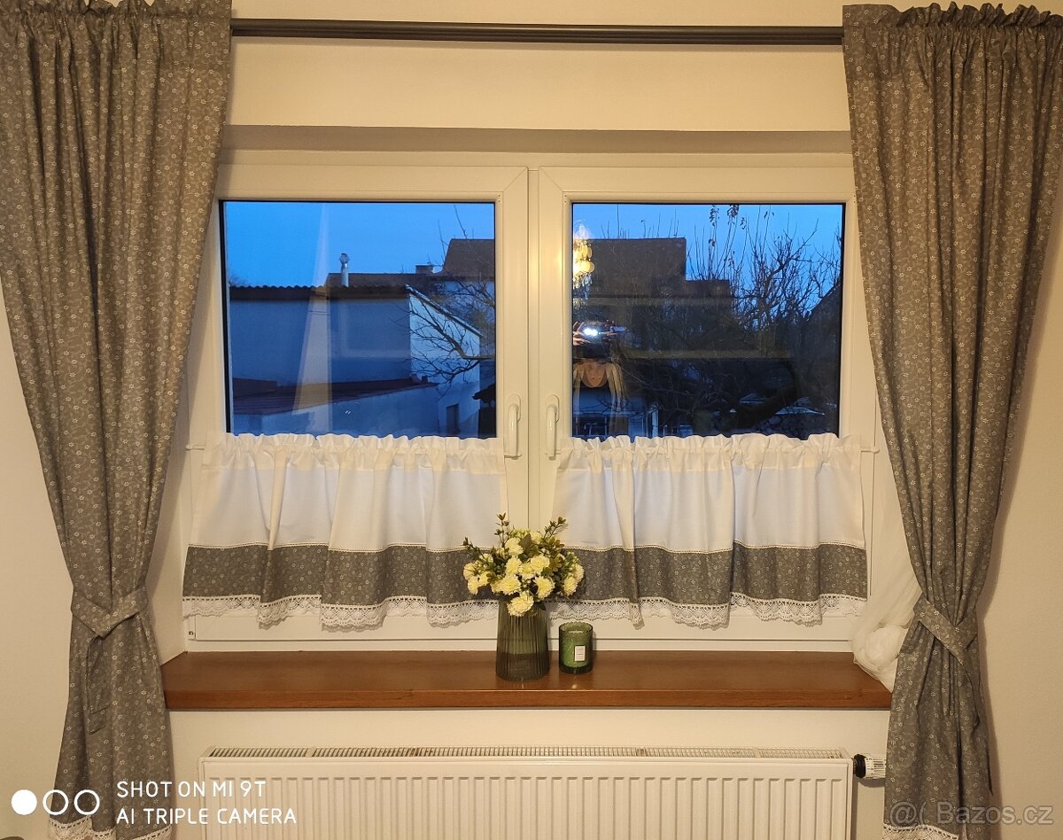 Závěsy a záclonky