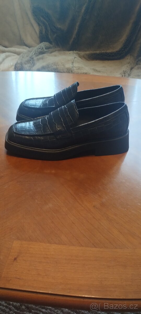 obuv "loafer" Vagabond