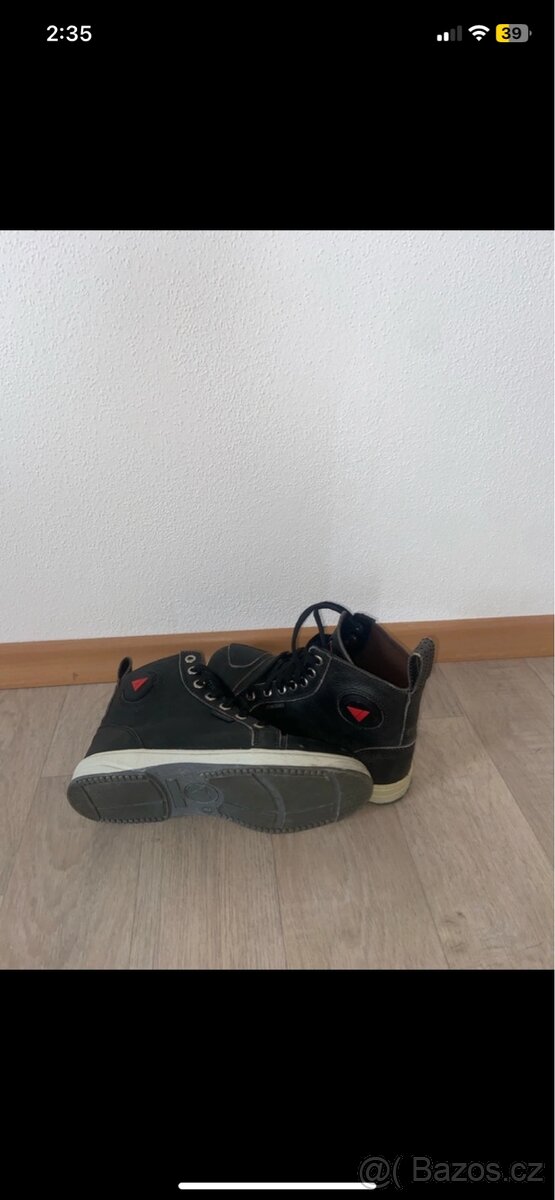 Dámské motorkářské boty