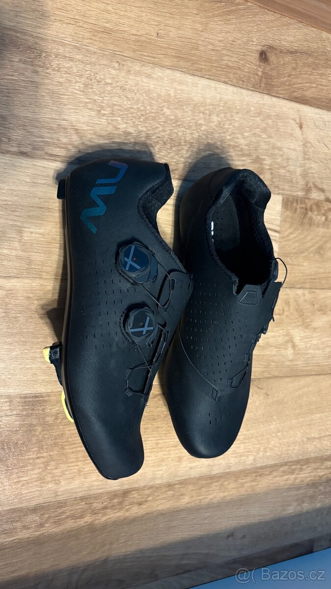 Northwave Extreme GT3 Iriscident Black vel. 43