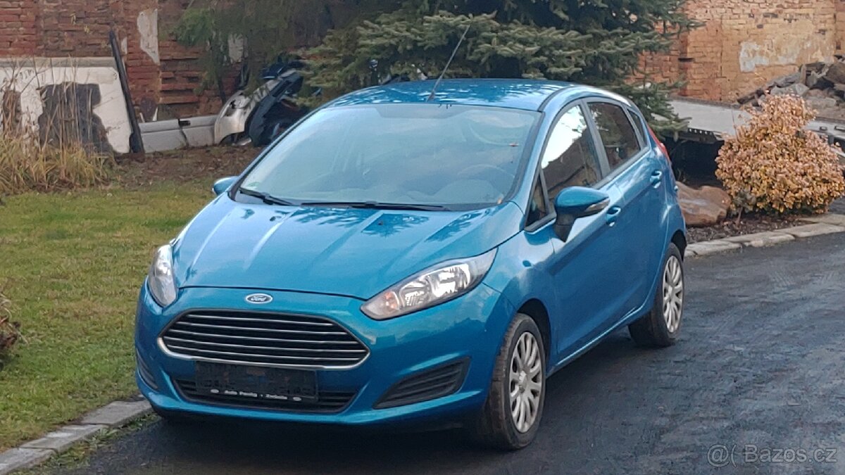 Prodám Ford Fiesta 1,25i,r.v.2014