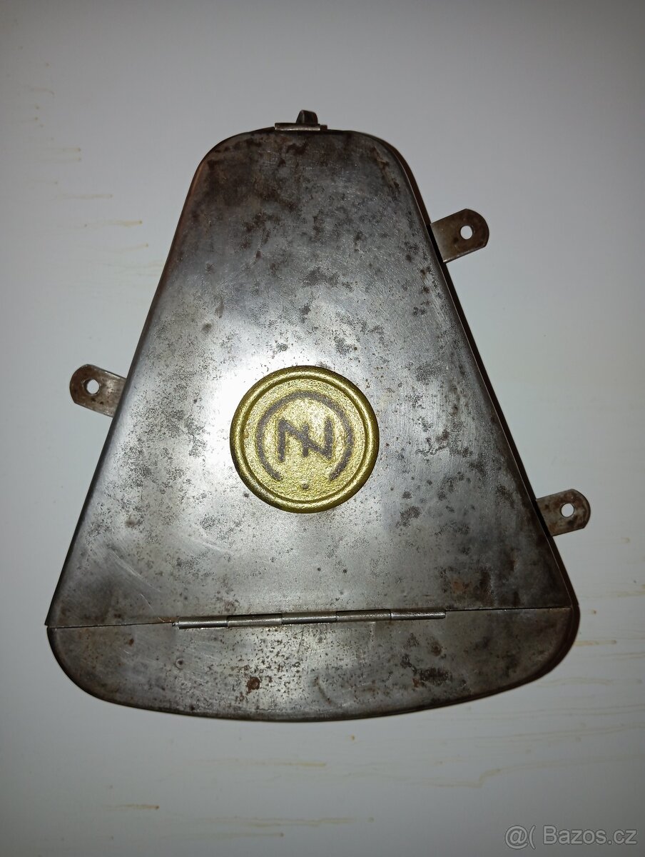 Prodám originál kastlík na čz 250/350/500 tourist