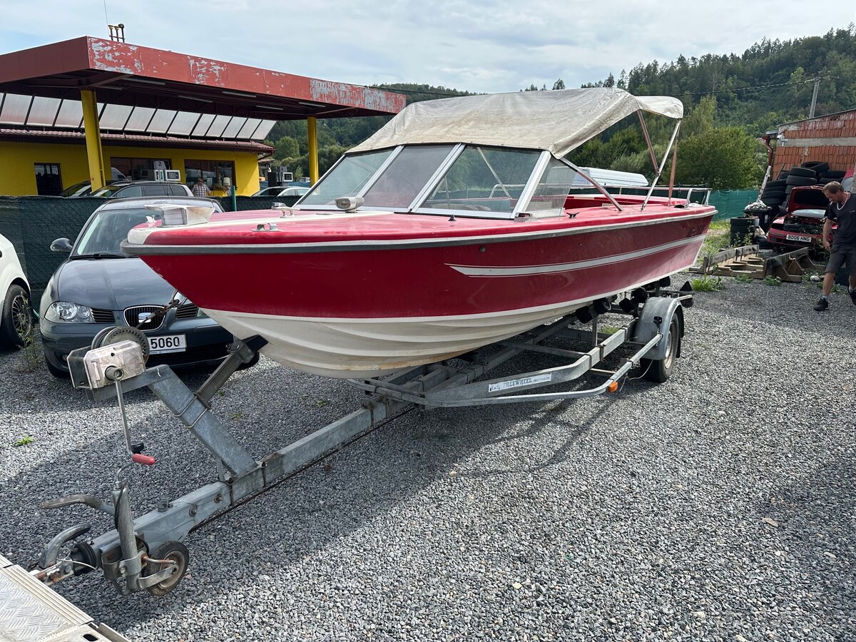 Bateau Saphir 560 Schweizer Werft