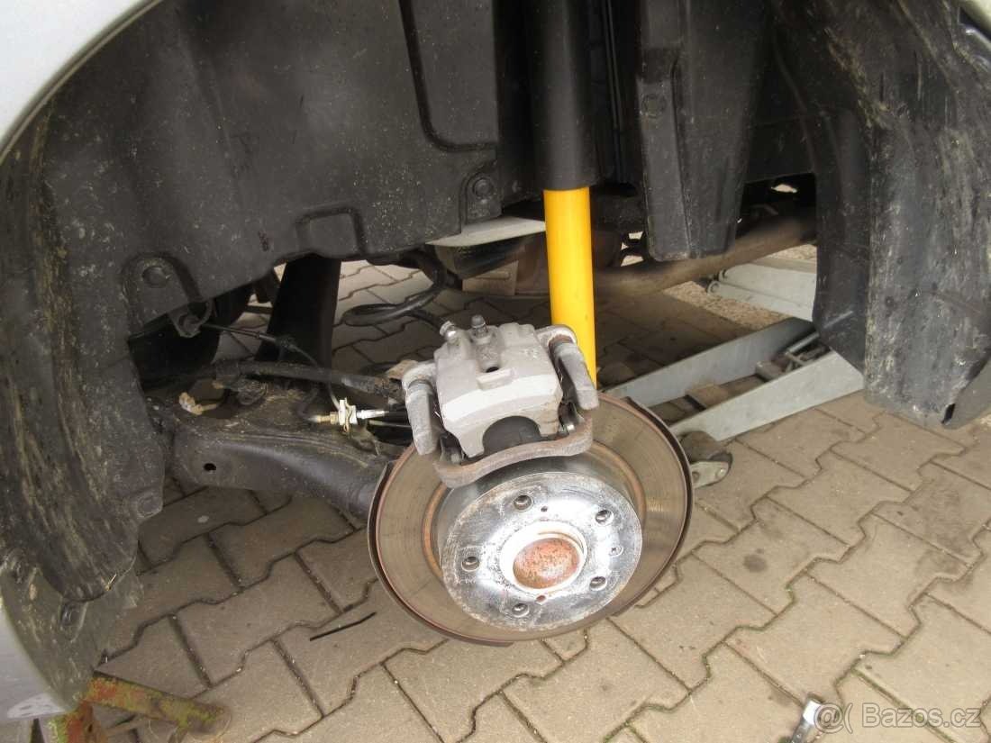 Suzuki Swift Sport - Z kotouče/desky
