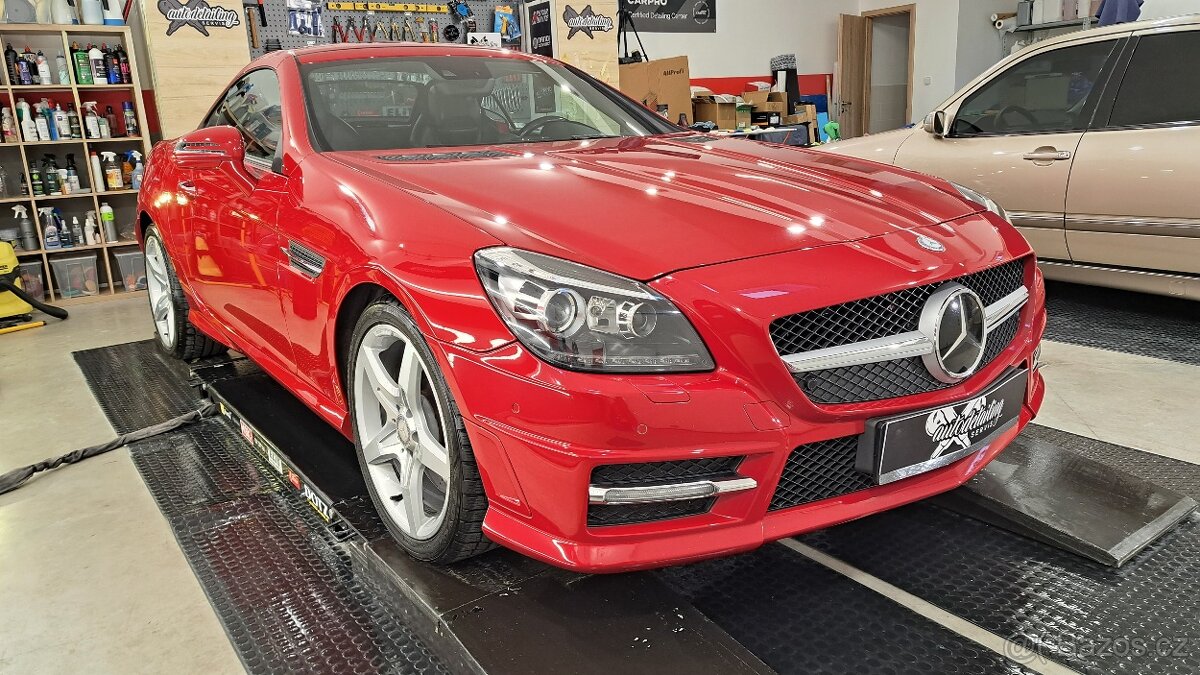 Mercedes-Benz SLK250
