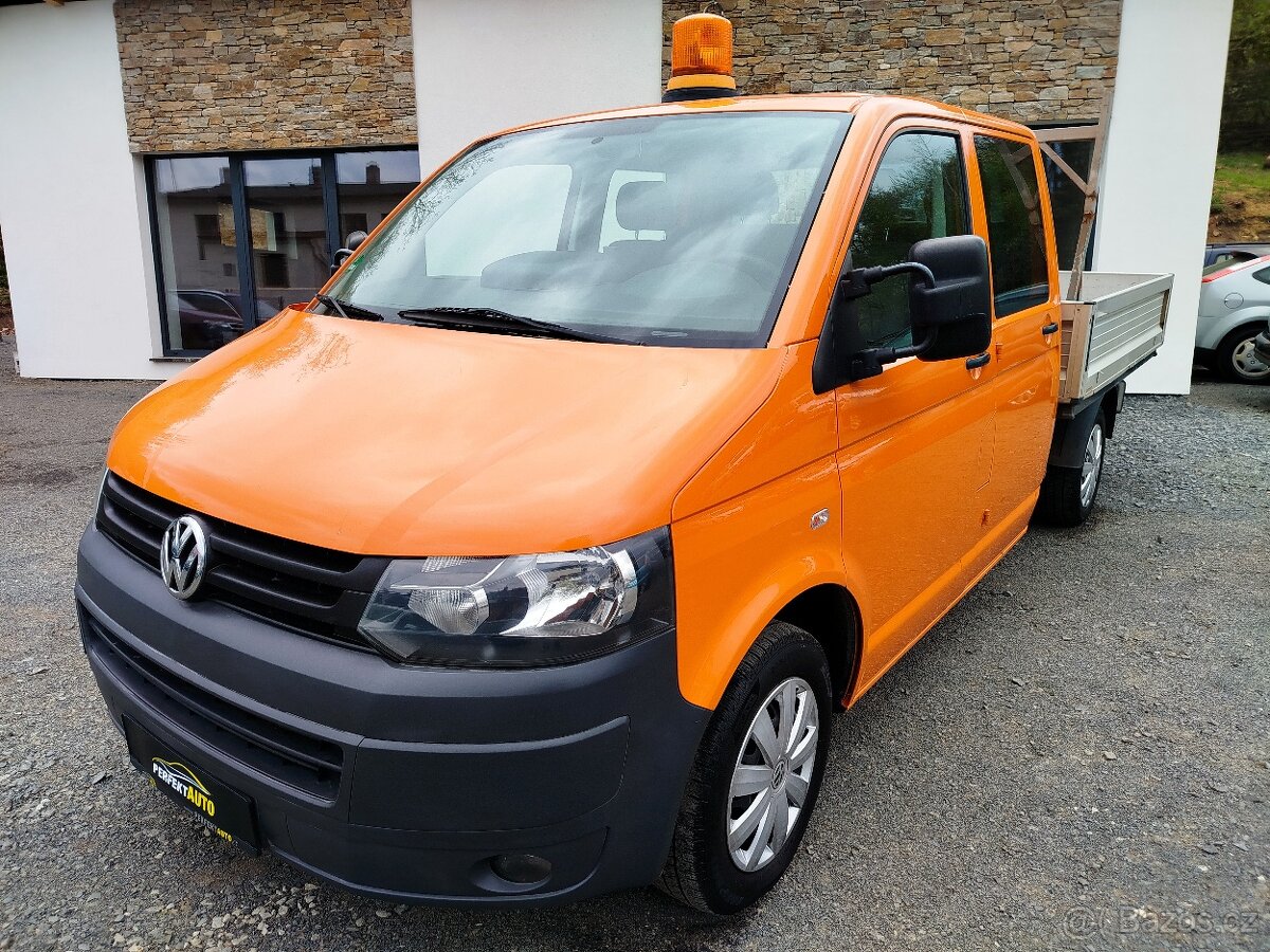 VW T5 TRANSPORTER Valník 2,0 TDi 103kW, DSG, r.v. 11/2010