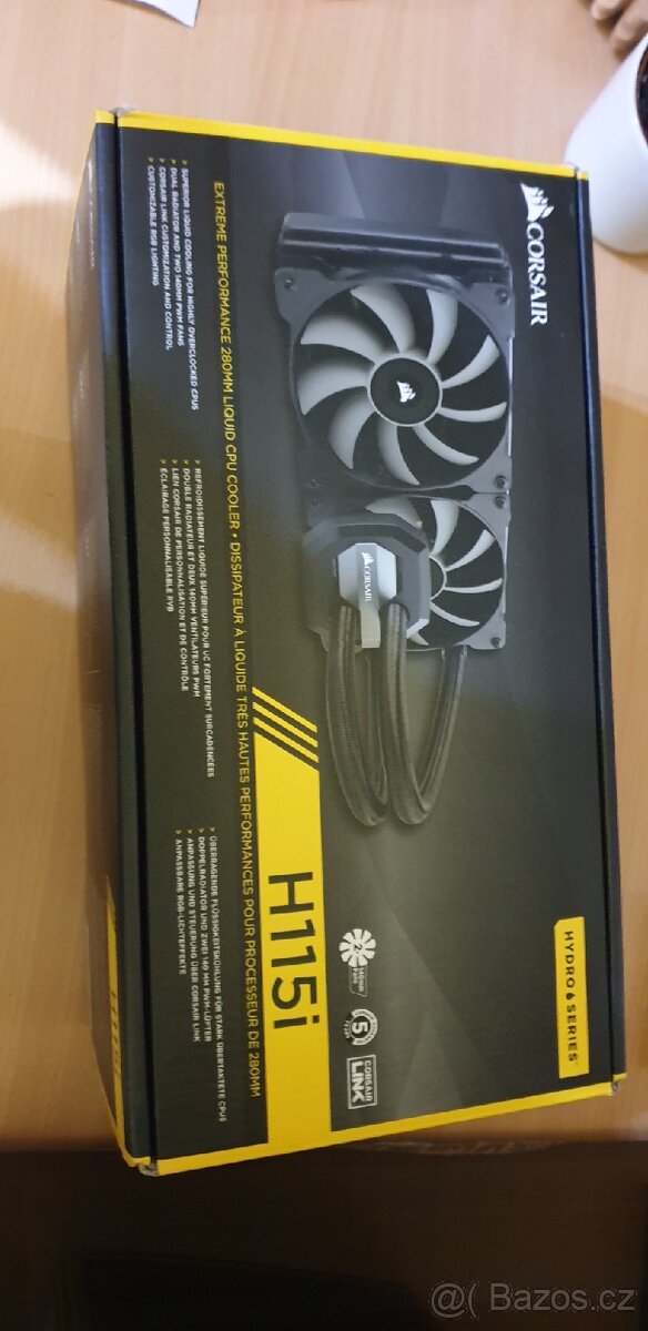 Corsair H115i AIO chlazení