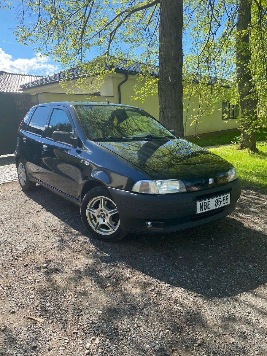 1994 Fiat Punto 1.7 TD , Výbava SX