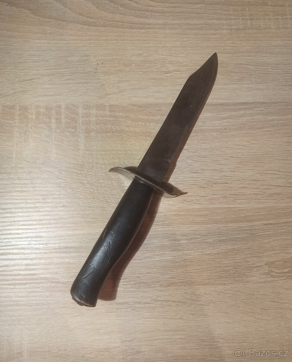 Ruský nôž Zik