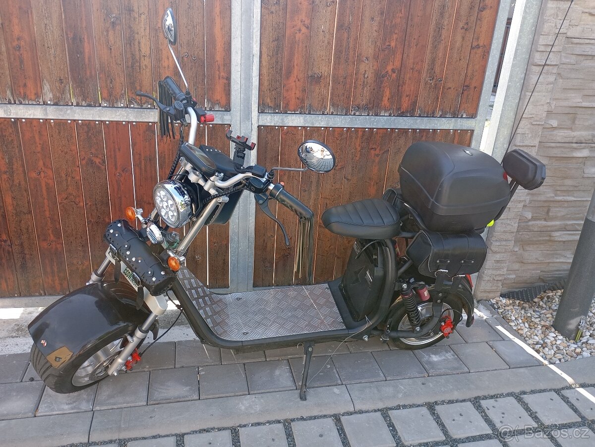 Elektrická koloběžka EcoWheel 1000w