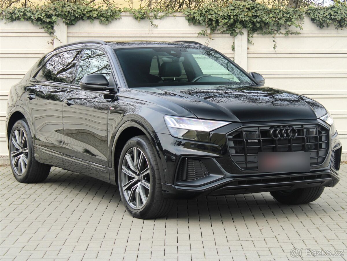 Audi Q8 3,0 50TDi S-line Nez.Top. TZ Tov.Záruka ČR 1.maj CR