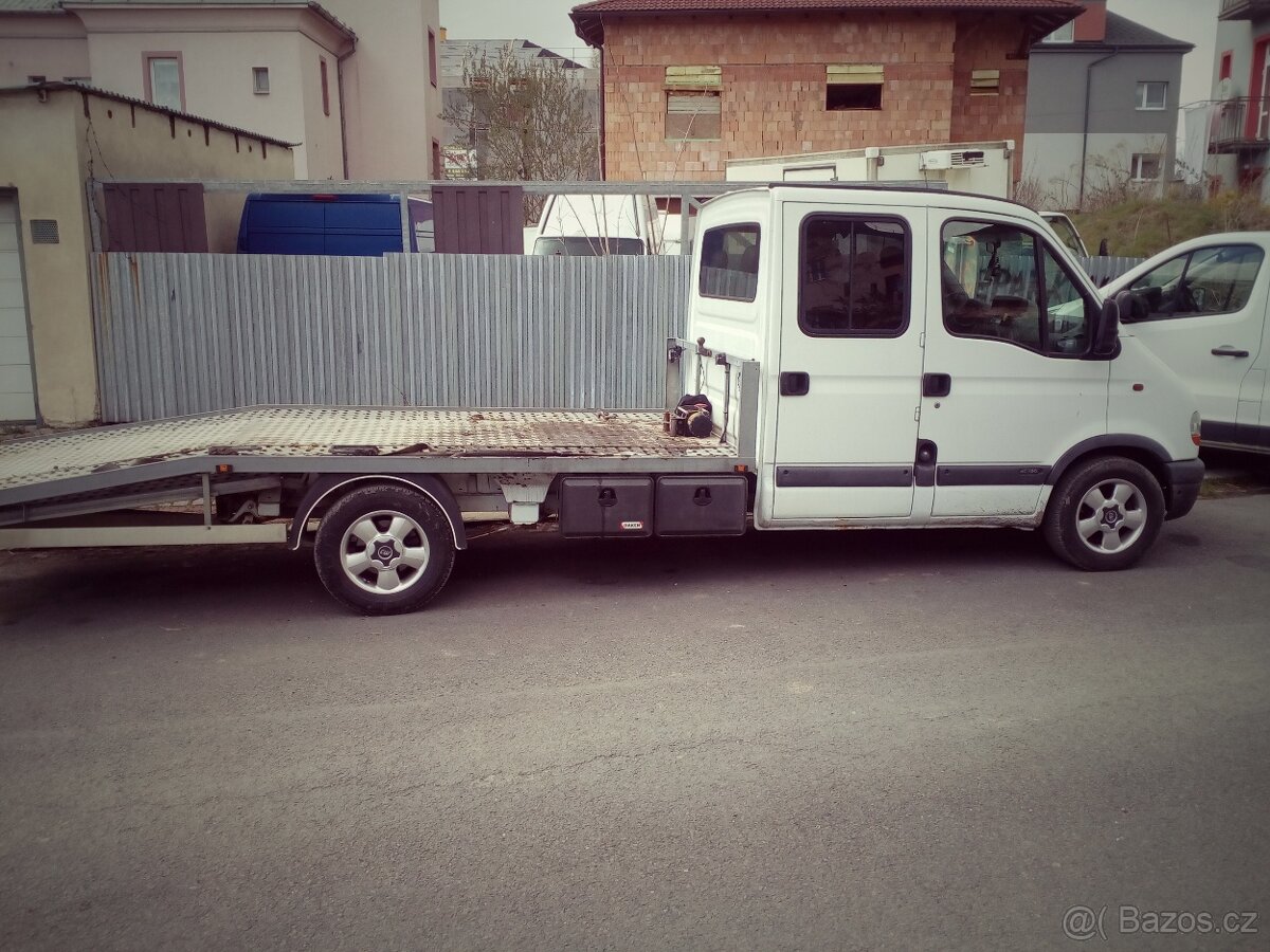Renault Master 2.8 dti odtahovka 7-mistna