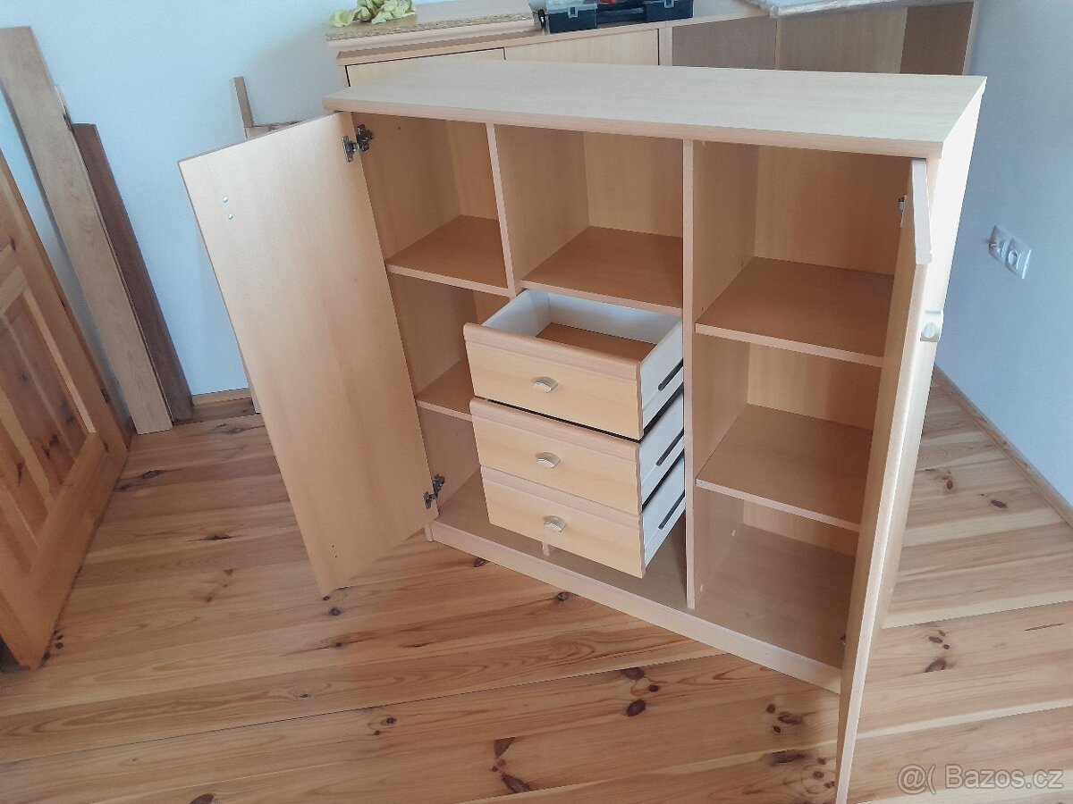 Komoda se šuplíky