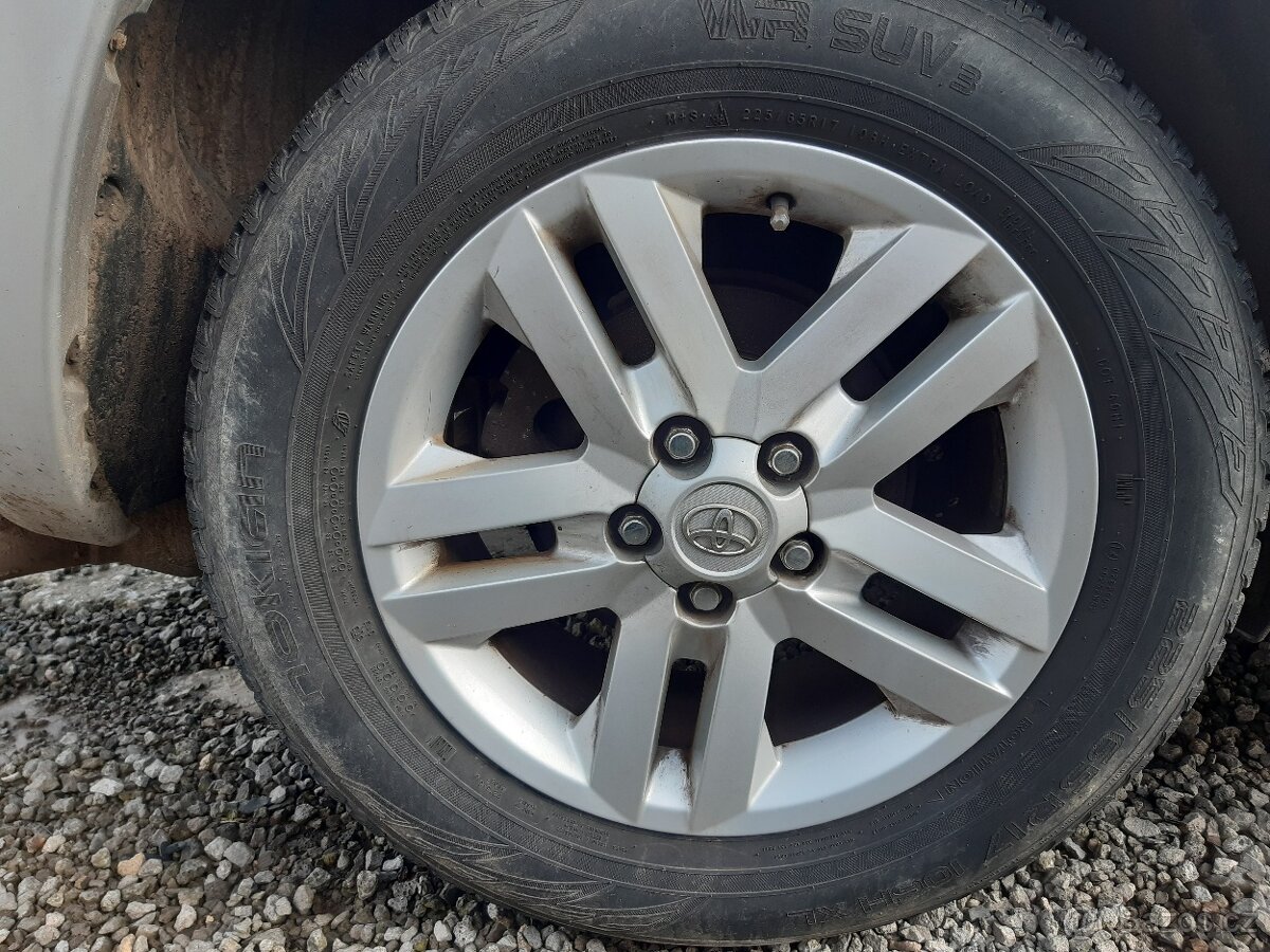 Originál alu kola Toyota Rav R17.
